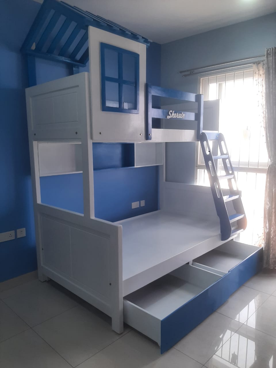 Hut Model Bunk bed image 2