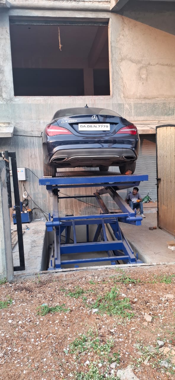 Car Scissor Lift Table image 3