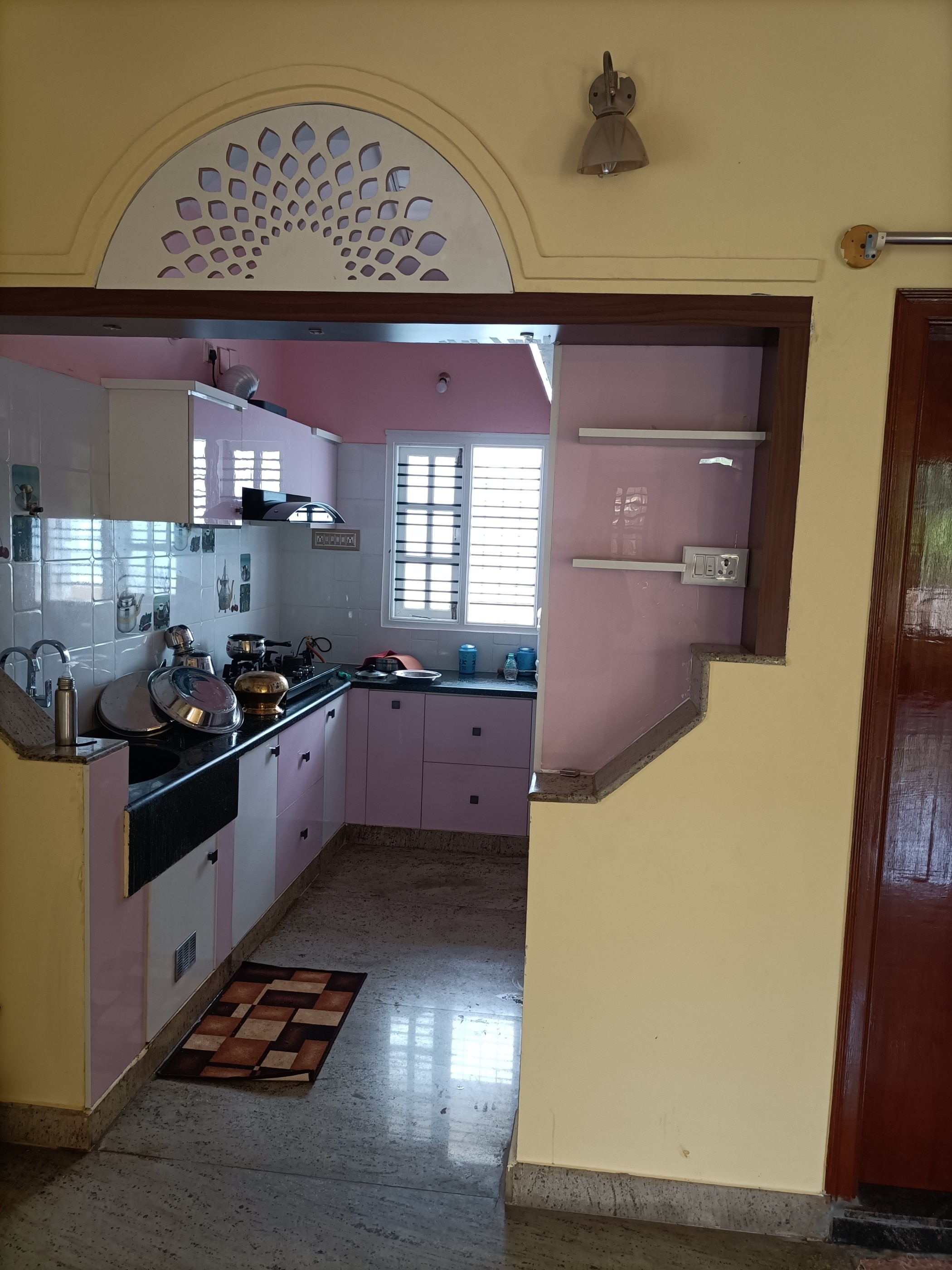 G shape modular kitchen in coimbatore image 2