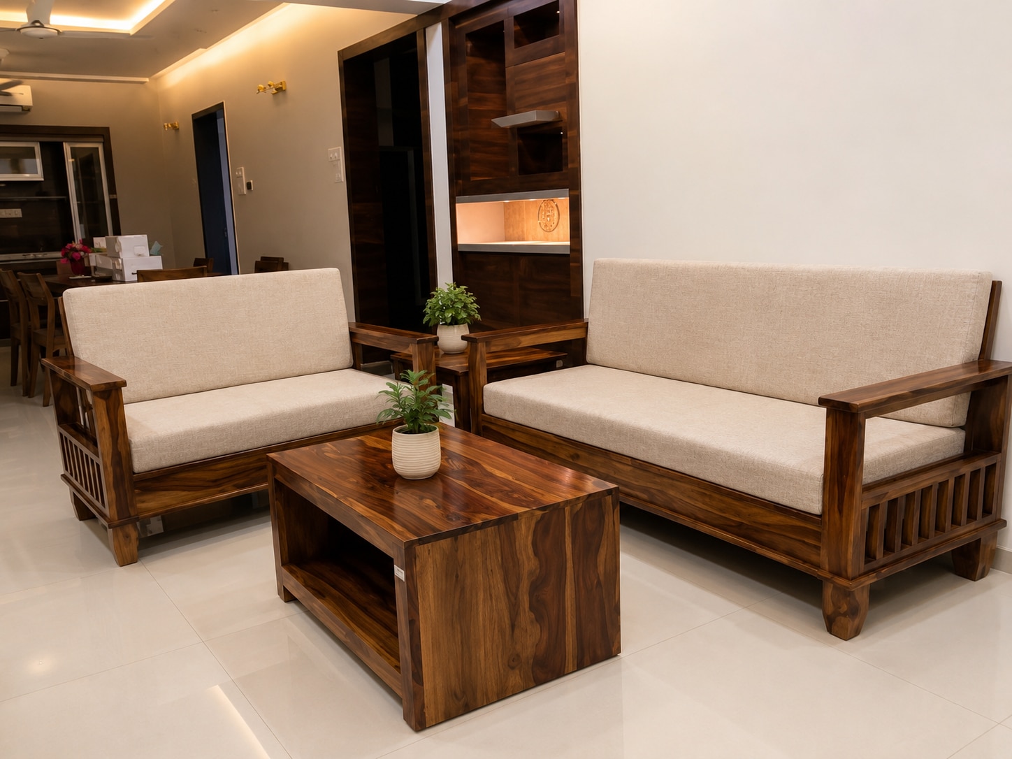 POLO Wooden Sofa image 2