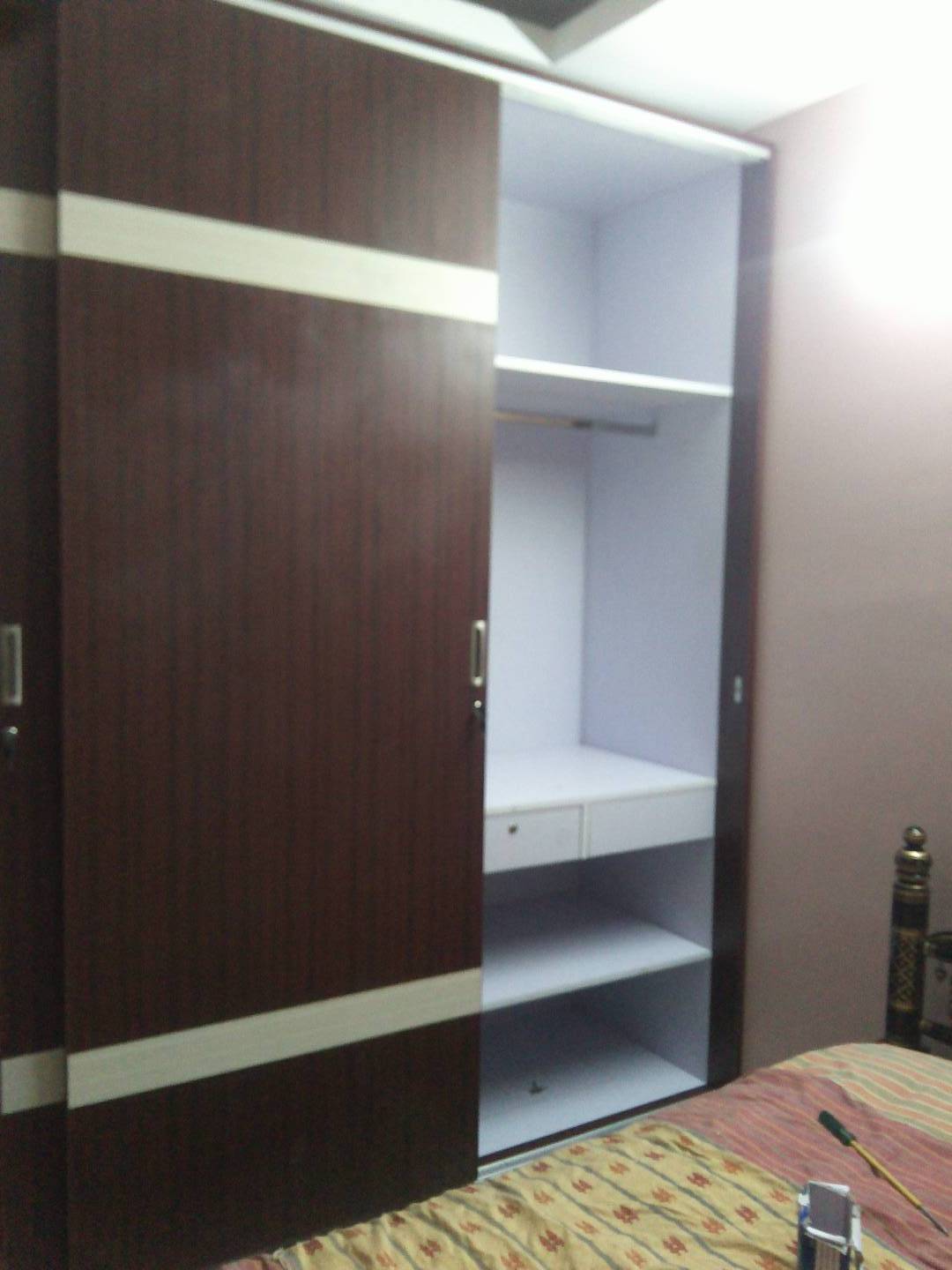 Wardrobes image 3