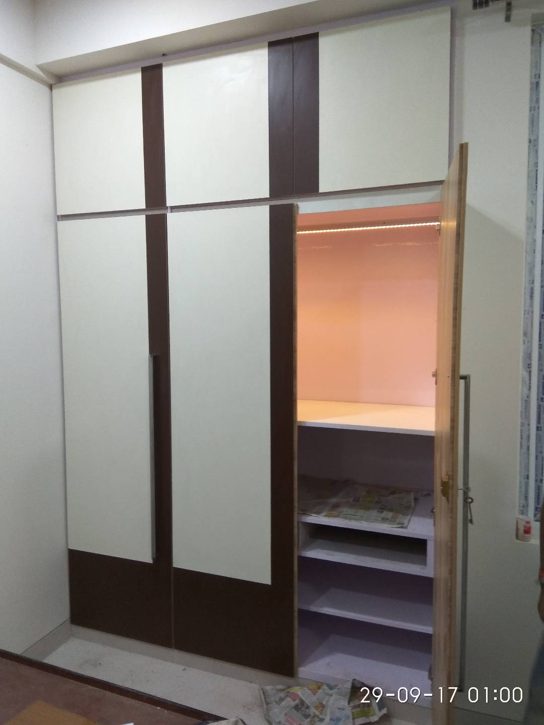 Wardrobes image 4