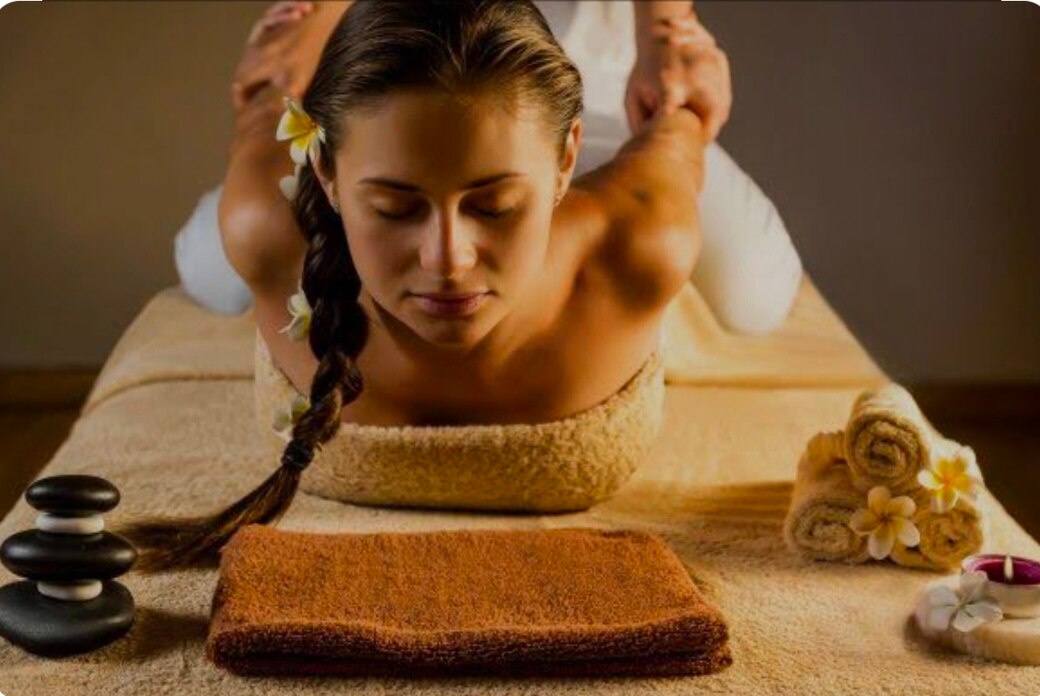Thai Massage image 2