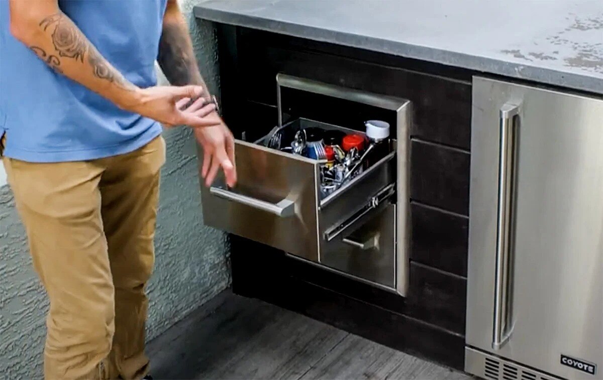 Frost Drawer Option image 2