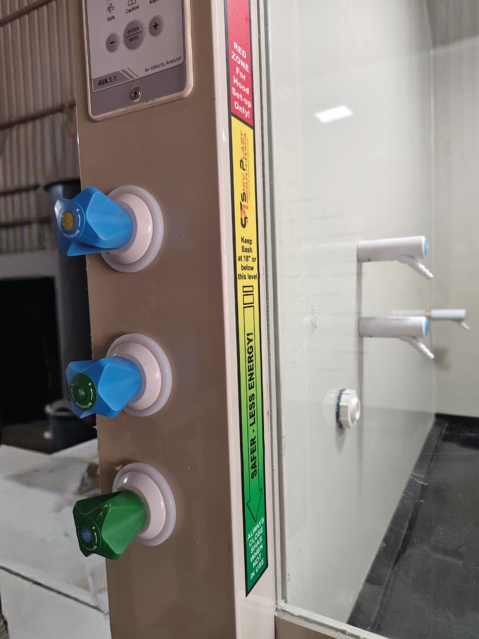 PP FUME HOOD image 5