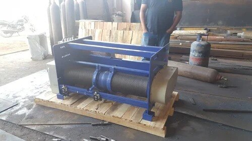 Foot Mounted Hoist image 2