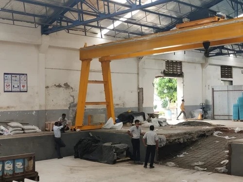 Heavy Duty Gantry Crane image 2