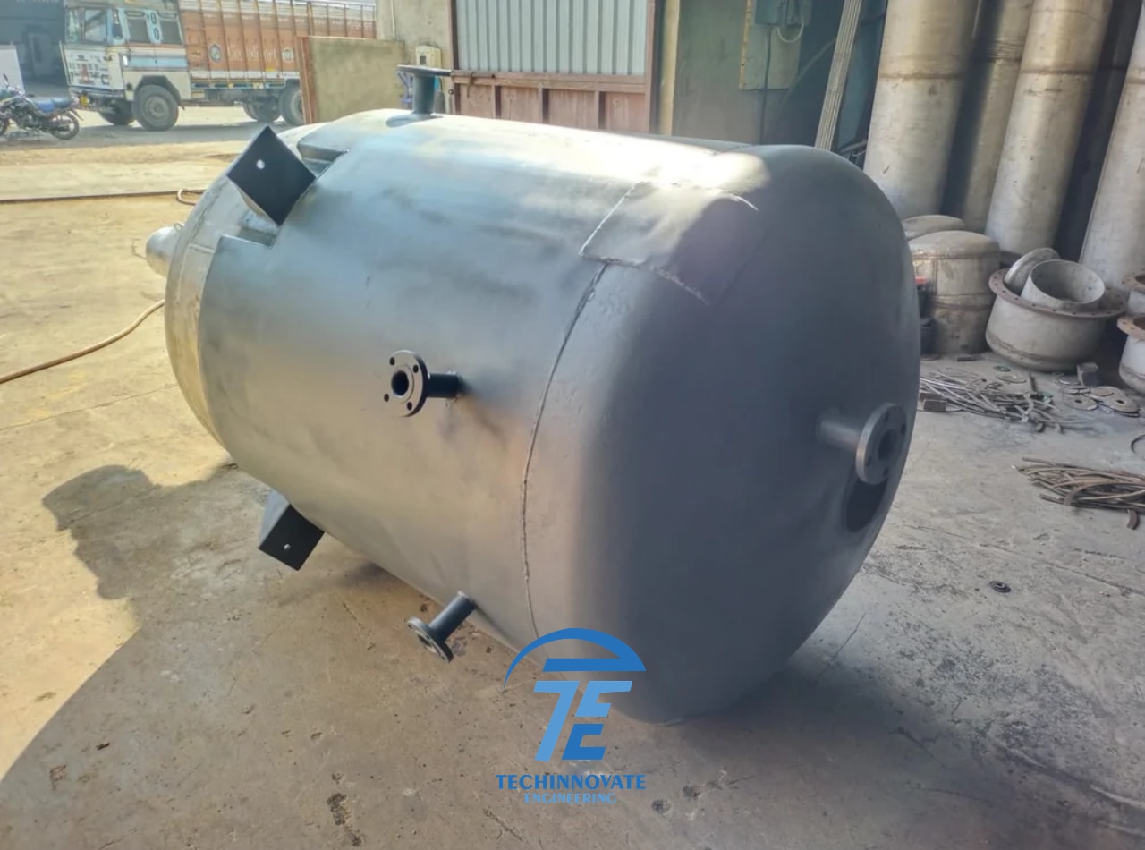 SS Jacketed Chemical Reactor Manufacturer image 3