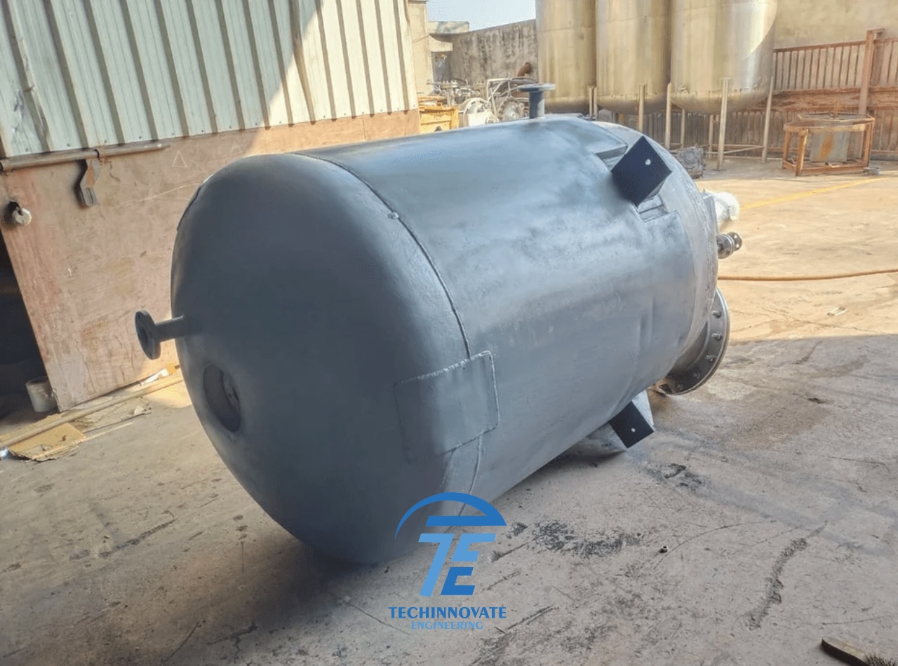 SS Jacketed Chemical Reactor Manufacturer image 2