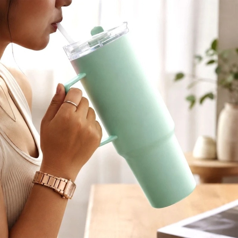 Travel Tumbler – Large 1800ml Capacity with Leak-proof Lid (23829) image 3