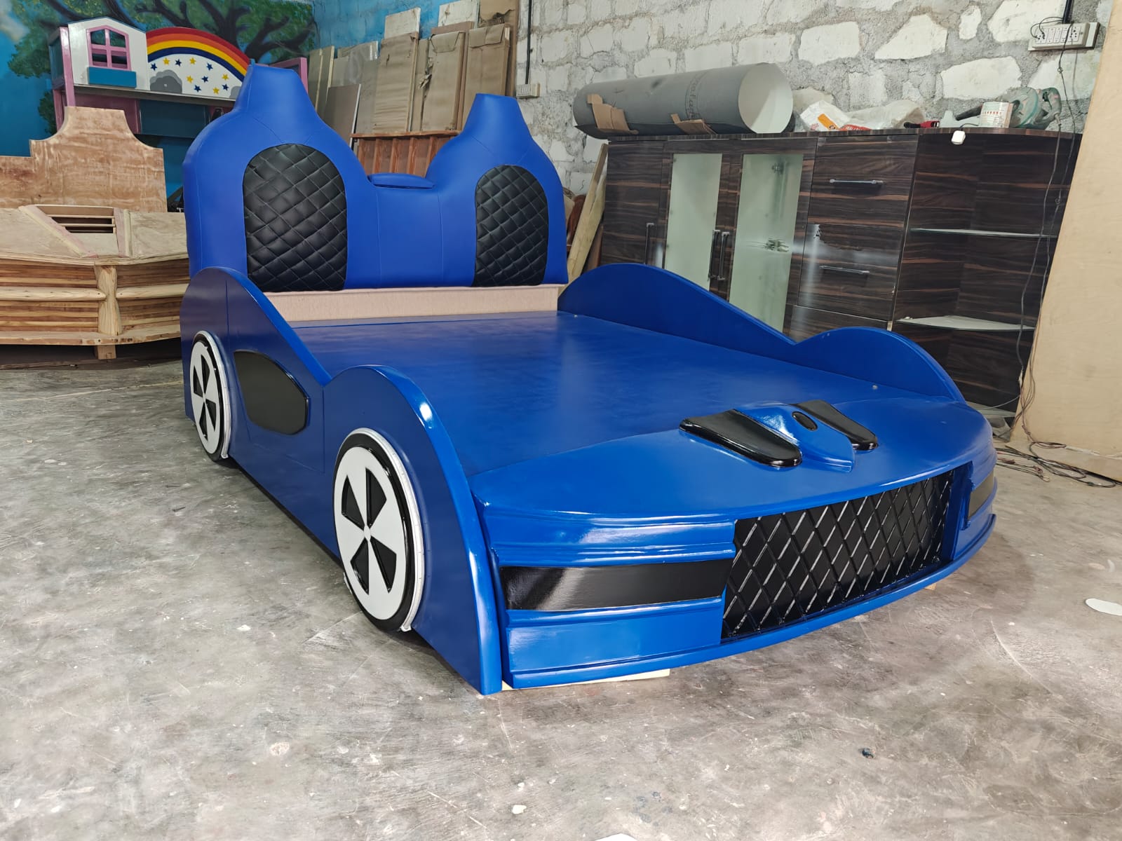 KIDS CAR BED image 2