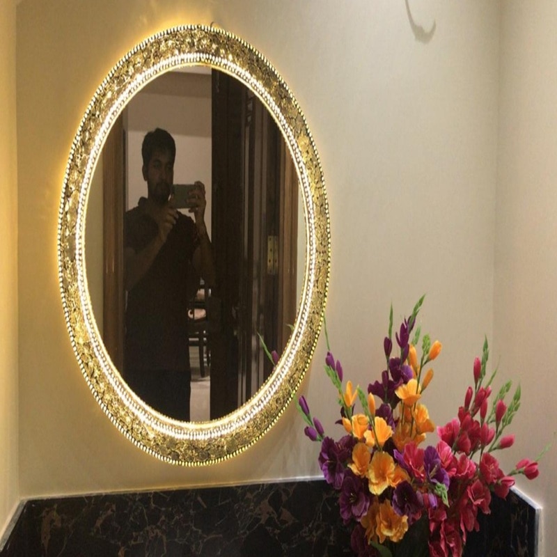 PERSONALIZED MORROR image 2
