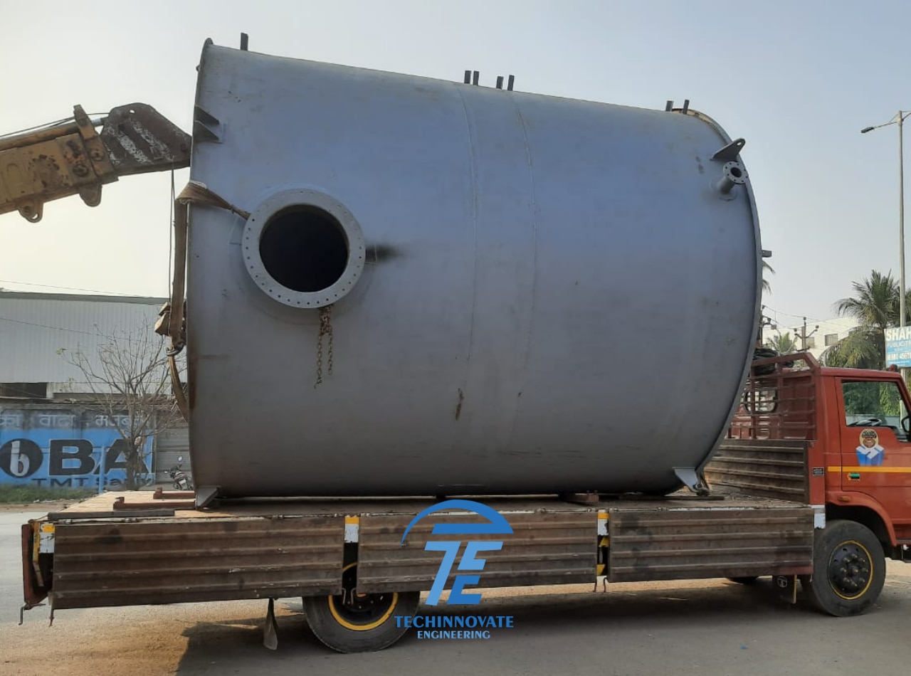 MS Lubricating Oil Storage Tank Manufacturer image 6