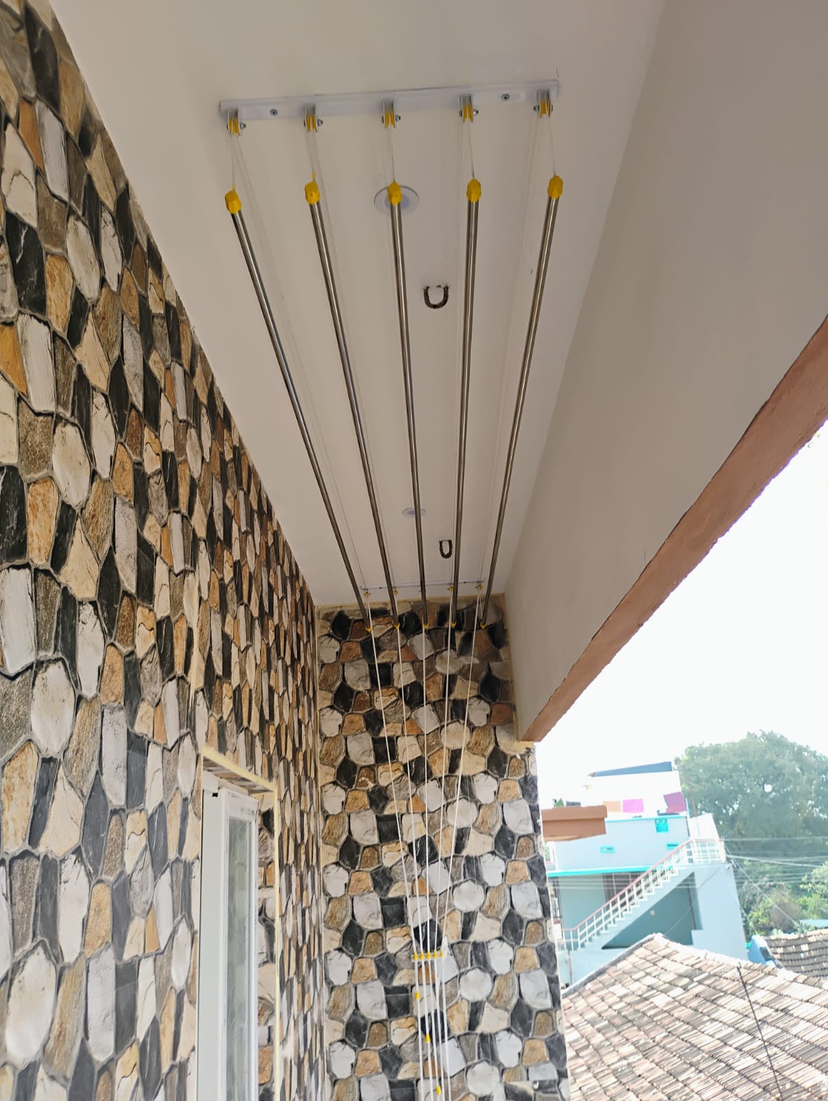 Cloth Drying Roof Pulley Ceiling Hanger In Telungupalayam image 2