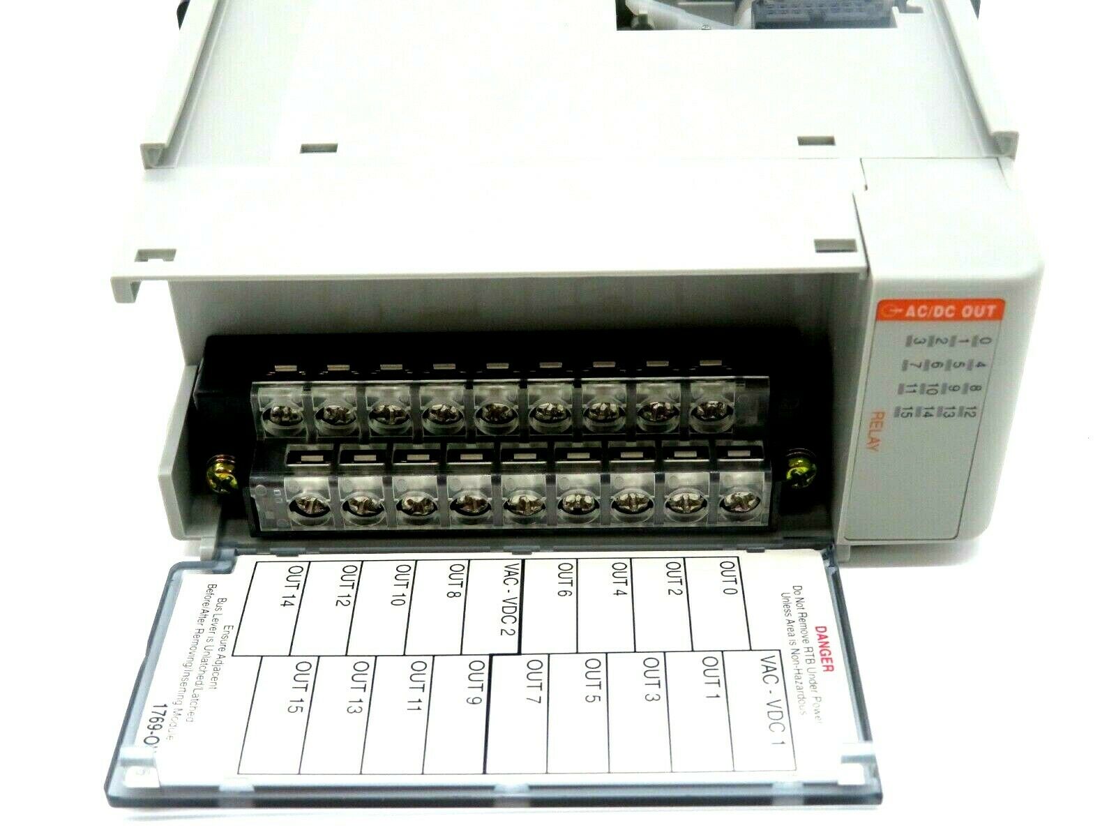 Allen-Bradley 1769-OW16 16-Point AC/DC Relay Output Module image 2