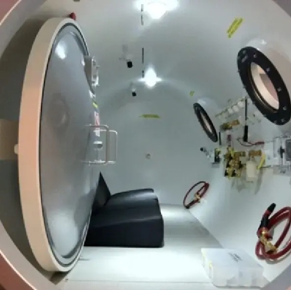 Meditech Hyperbaric Oxygen Therapy Chamber image 2
