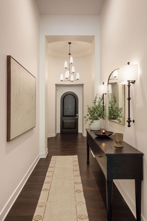 Stylish Passage Interior Designs for Apartments & Houses image 4