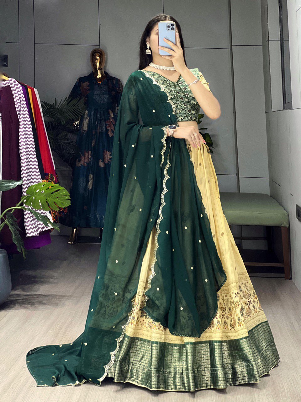 Kalamkari Green Lehenga image 4