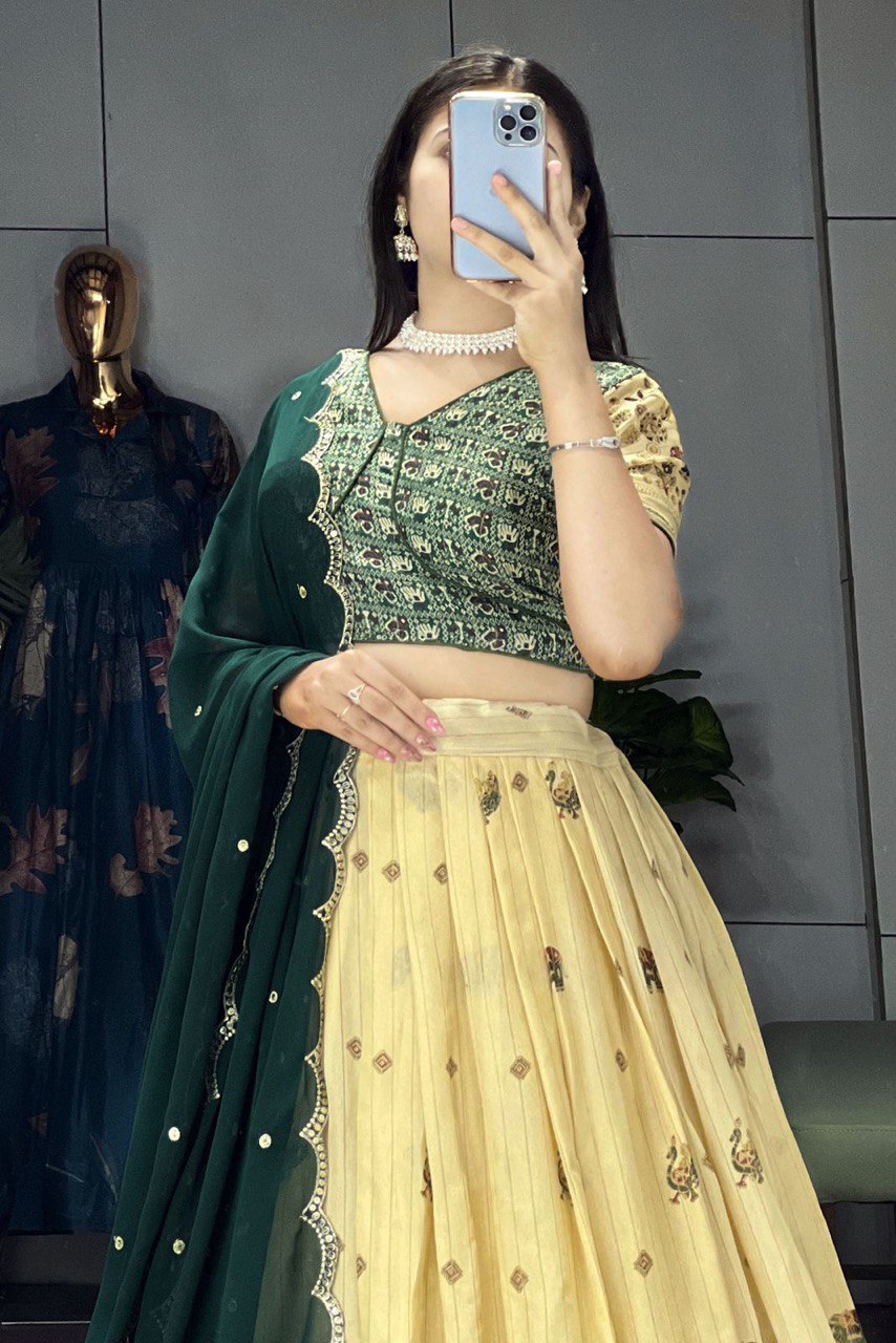 Kalamkari Green Lehenga image 2