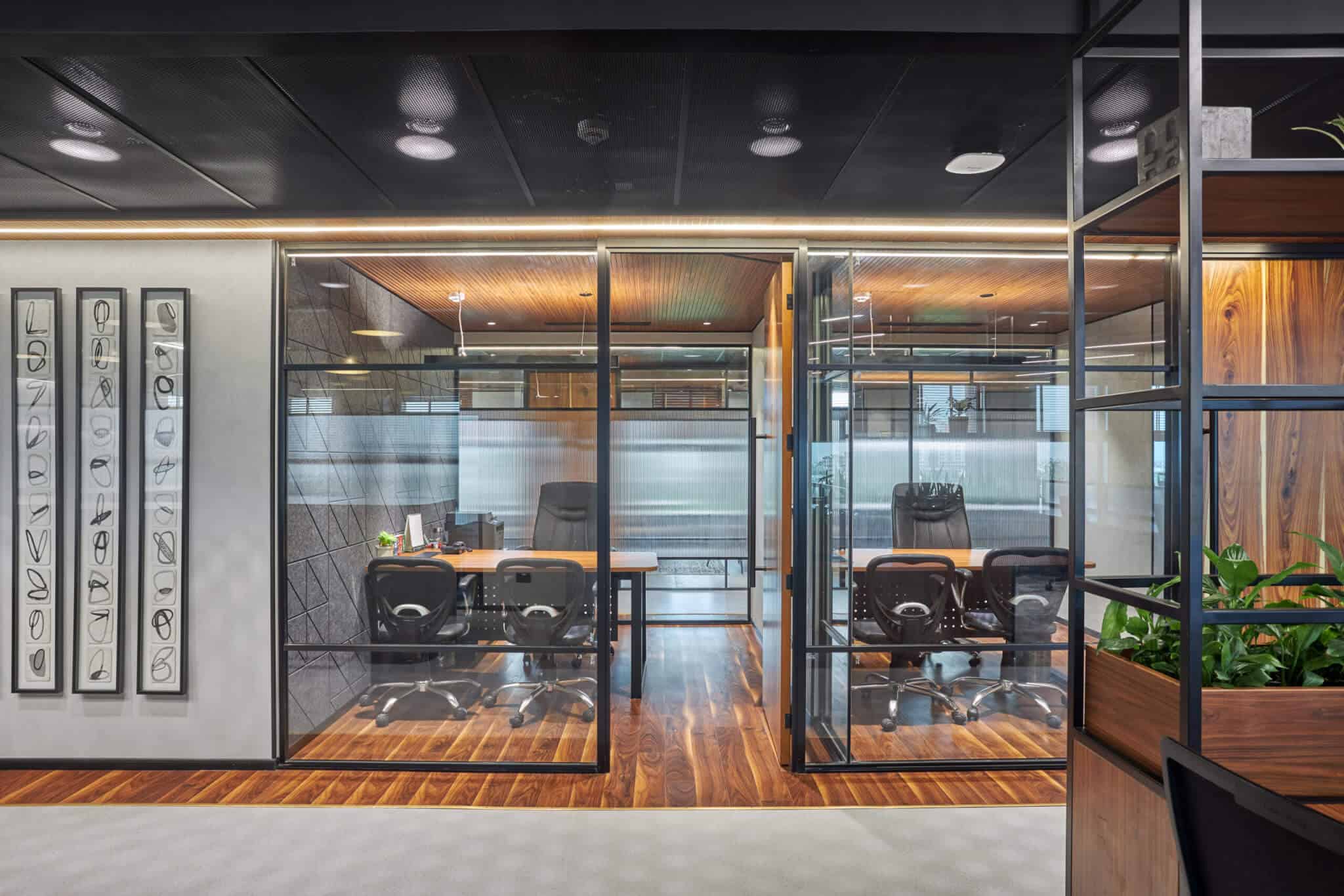Office Cabin Aluminium Partition Solutions – Space-Saving Design image 4