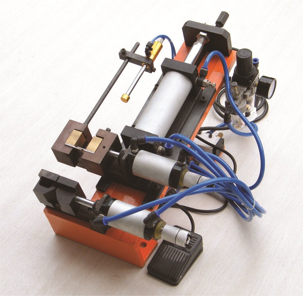 Pneumatic Wire Stripping Machine – PWZ 310 image 5