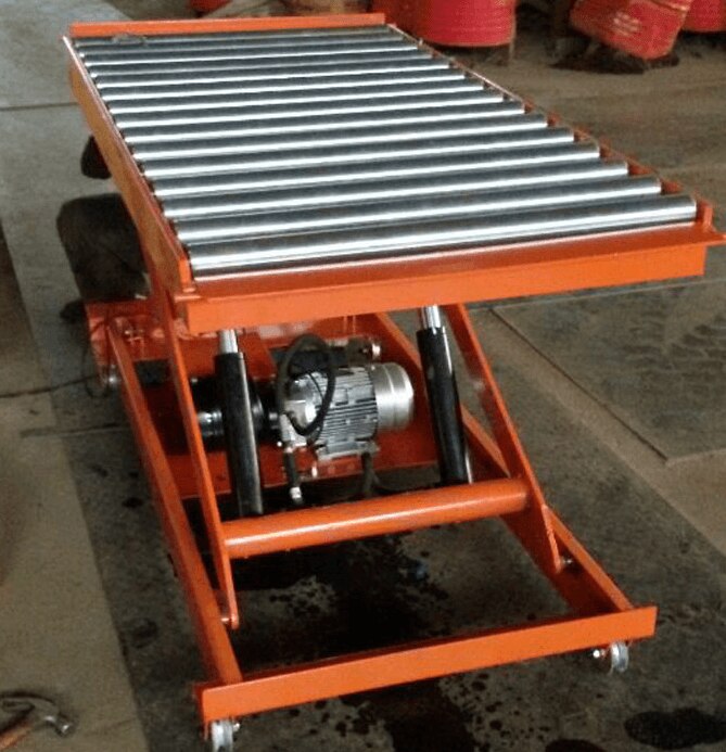 ROLLER PLATFORM SCISSOR LIFT image 3