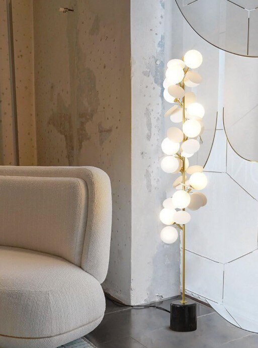 Gold Metal Floor lamp image 3