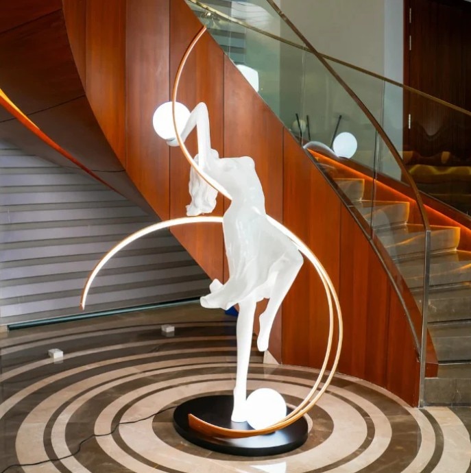 Liberty Sculpture Floor Lamp image 3