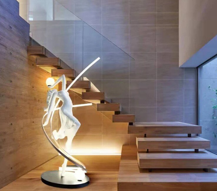 Liberty Sculpture Floor Lamp image 2
