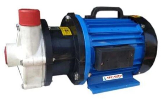 PP / PVDF Pumps image 4