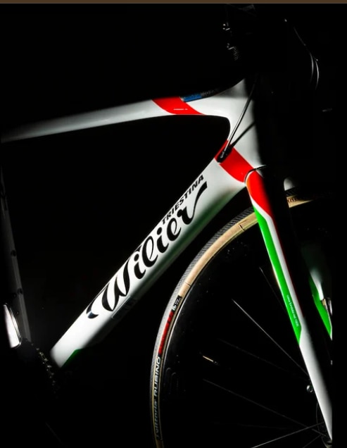 WILIER GTR TEAM DISC ITALIAN TRICOLOUR LIMITED (M) image 3