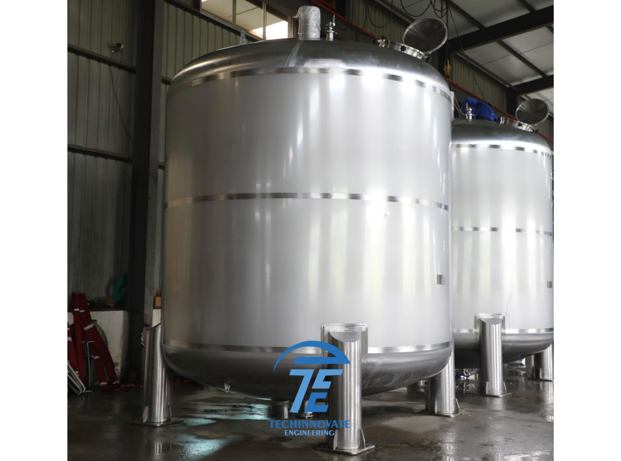 SS Industrial Liquid Storage Tank Manufacturer image 4
