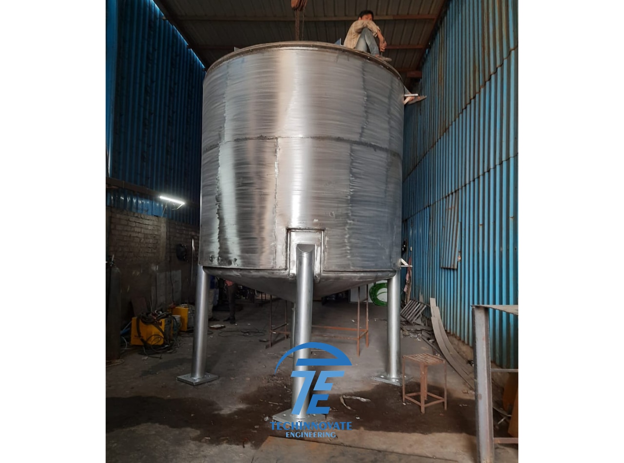 SS Edible Oil Storage Tank Manufacturer image 4