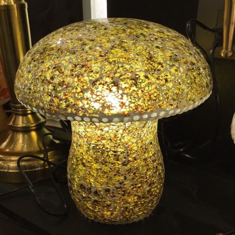 TABLE LAMPS image 3