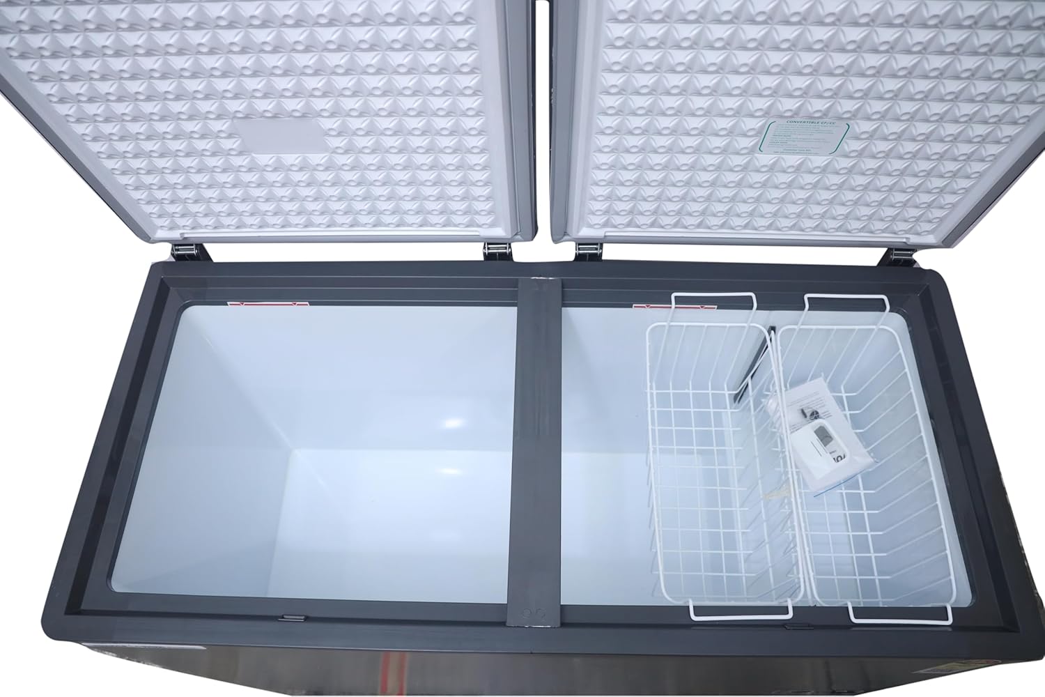Voltas 400 litres double door deep freezer 460 image 2