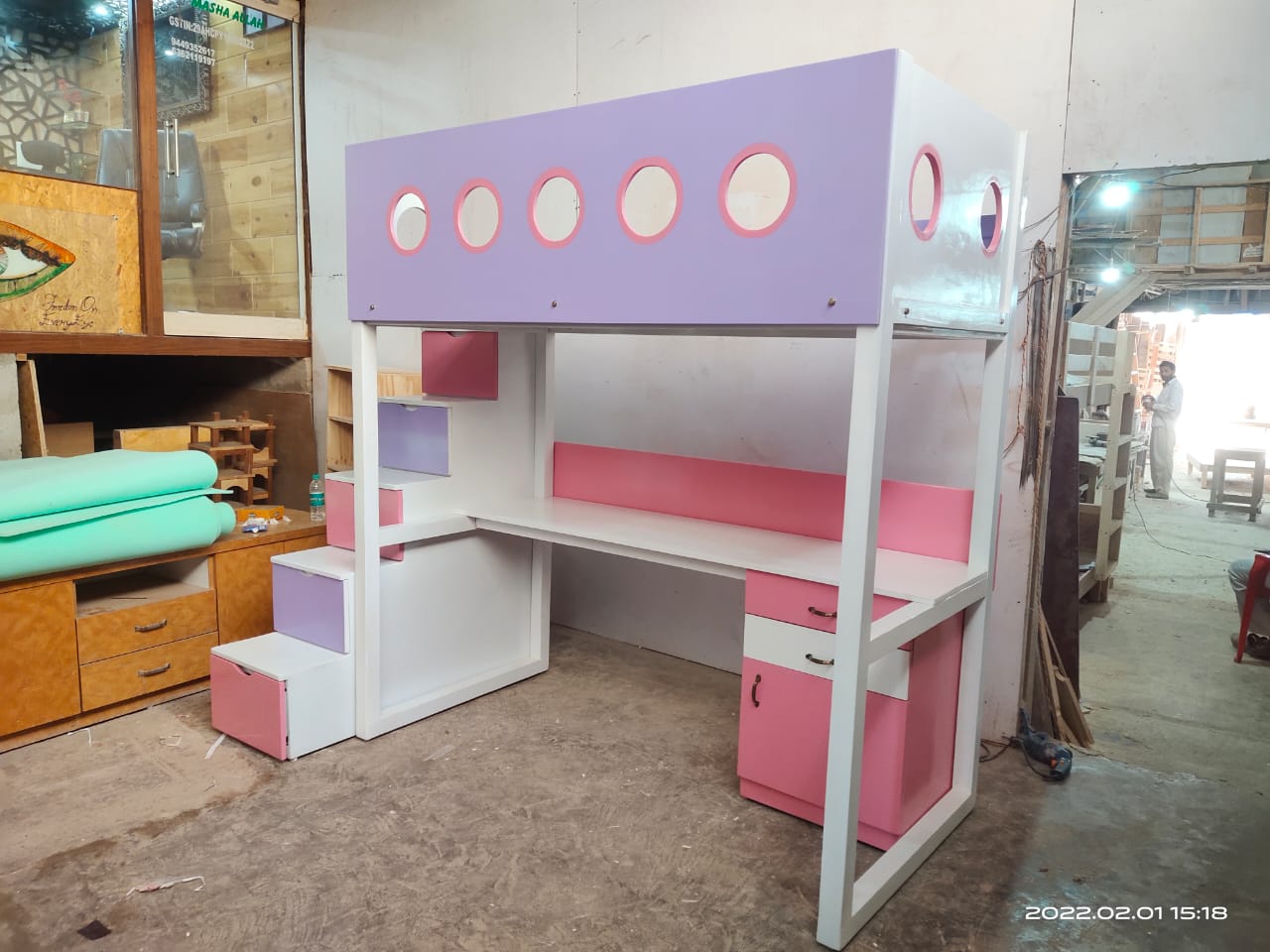Bunk bed with steps image 2