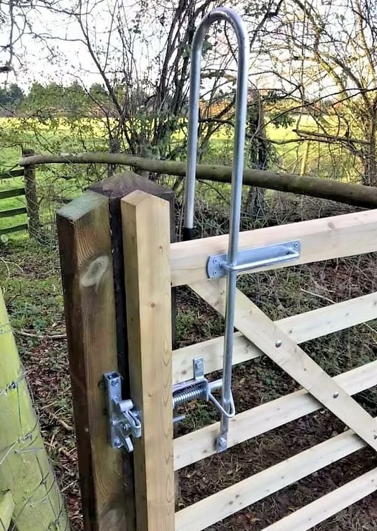 Gate Spring Loaded Latch image 2