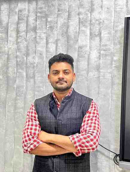 Faculty profile