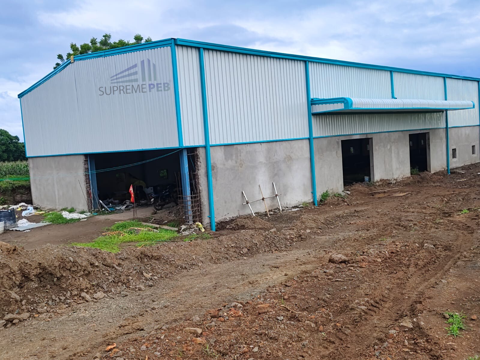 PEB Warehouse Construction