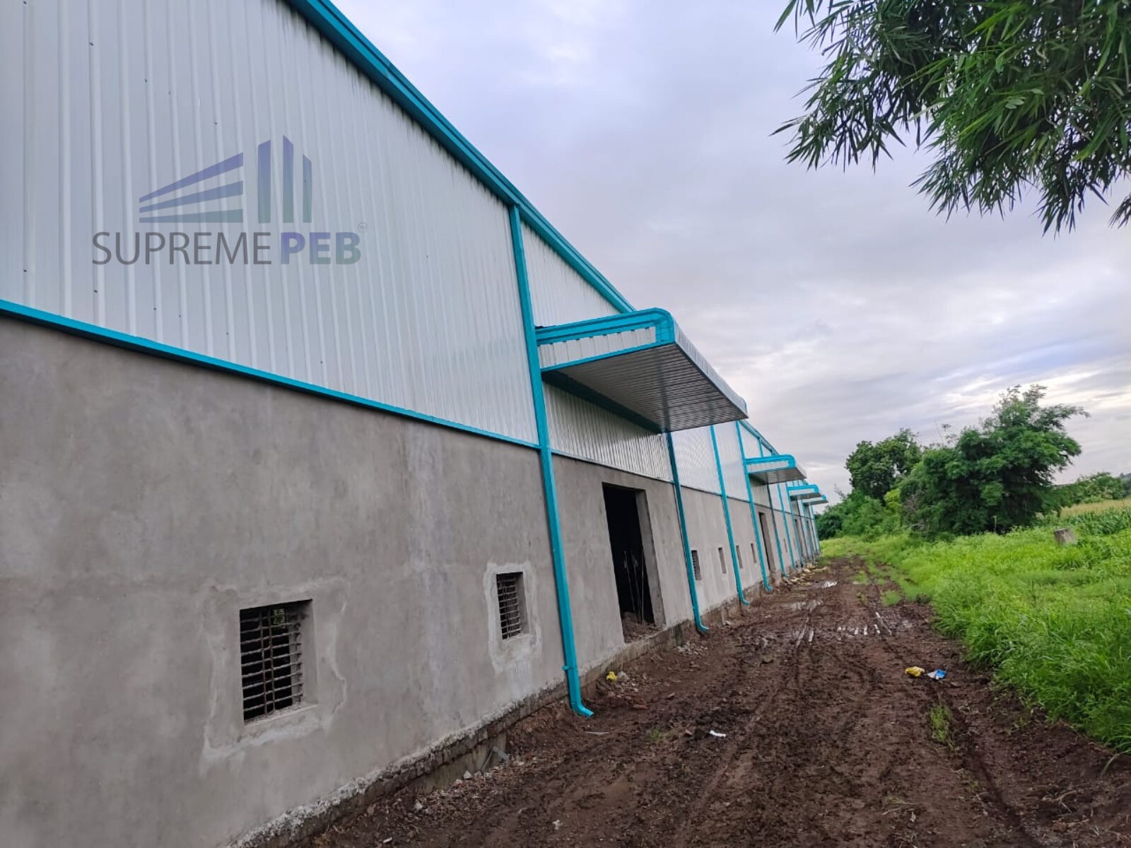 PEB Warehouse Construction