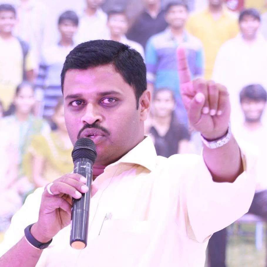 faculty's Profile Picture