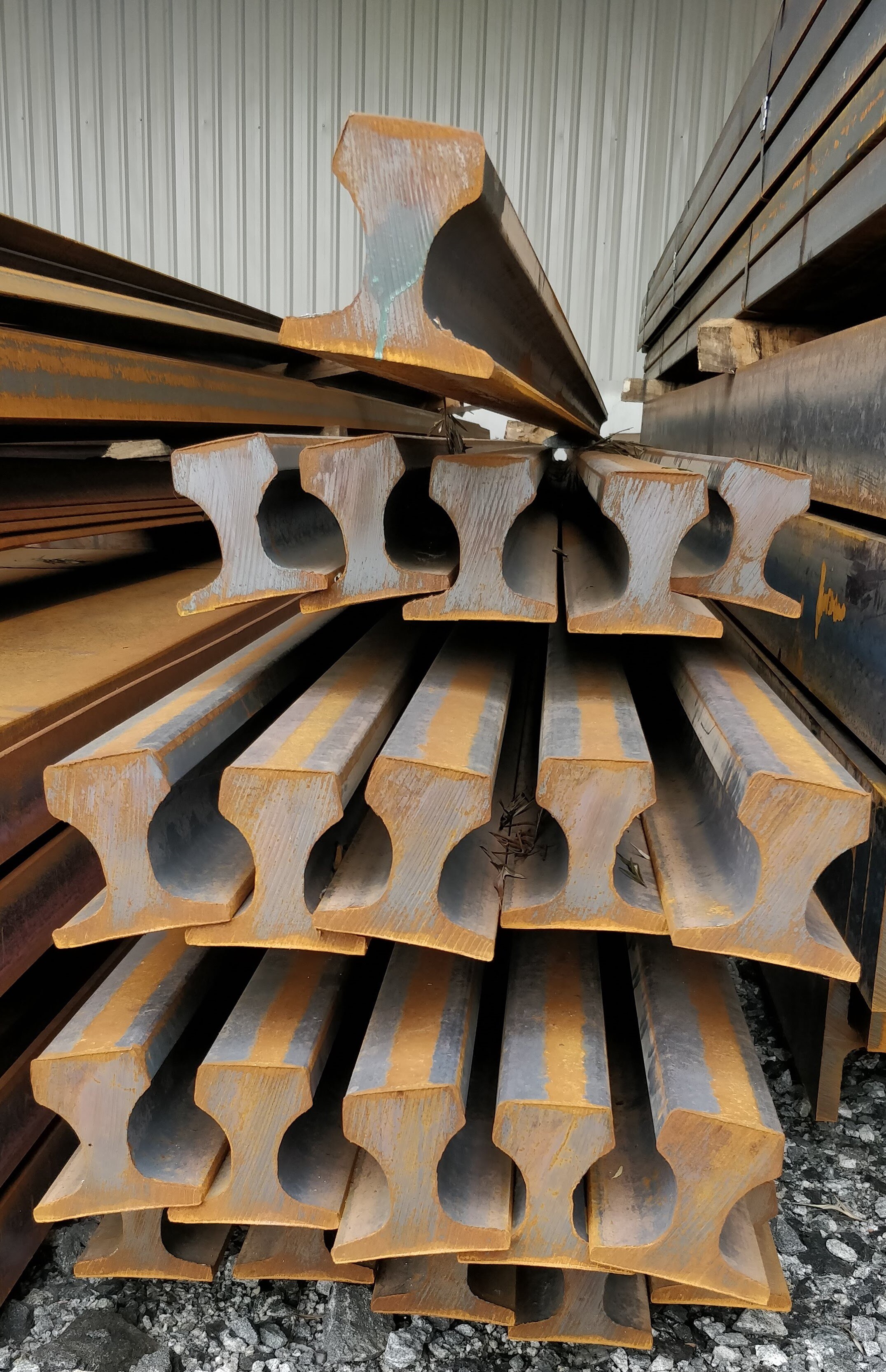 CRANE RAILS Balaji Steel Industries, Bangalore